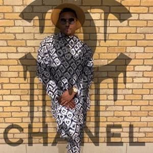 Meet your Posher, Vance